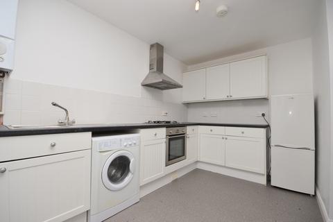 2 bedroom flat to rent, Wickham Road Brockley SE4