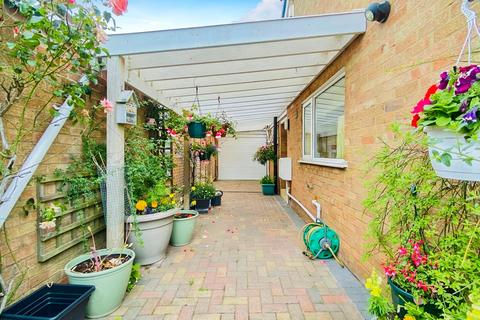 9 Bedford Close, Desford, Leicester, LE9 9HN