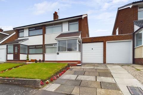 3 bedroom semi-detached house for sale, Nursery Avenue, Ormskirk, L39 2DZ