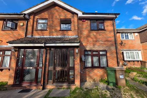 Ellerdine Close, Luton, Bedfordshire