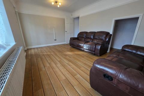 undefined, Ellerdine Close, Luton, Bedfordshire