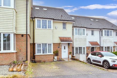 4 bedroom terraced house for sale, St. Paul's Crescent, Boughton-Under-Blean, Faversham, Kent