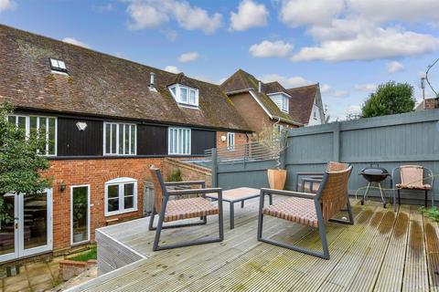 3 bedroom terraced house for sale, The Street, Faversham, Kent