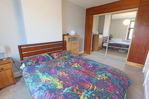 13 Longroyd Road, Earby, Barnoldswick, BB18 6NZ