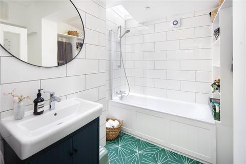 15 Leagrave Street, London, E5 9QX