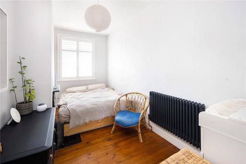 15 Leagrave Street, London, E5 9QX