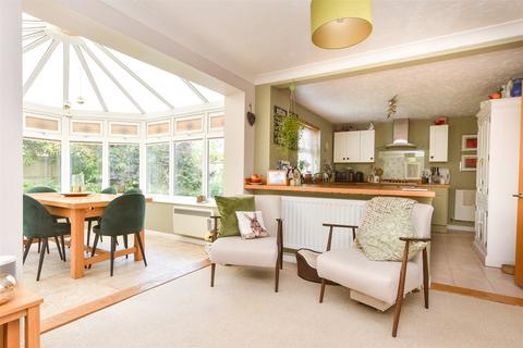 4 bedroom detached house for sale, New Barn Lane, Ridgewood, Uckfield, East Sussex