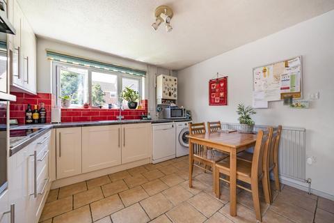 4 bedroom detached house for sale, Carterton,  Oxfordshire,  OX18