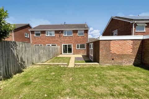 3 bedroom semi-detached house for sale, Cookes Drive, Leicester LE9