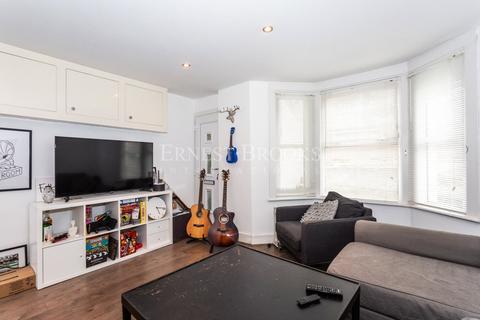 4 bedroom terraced house to rent, Maud Road, Plaistow, E13