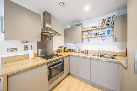 2 bedroom flat for sale, Bournemouth Road, Peckham