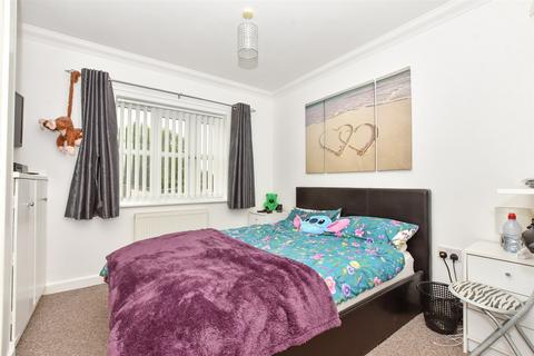 2 bedroom maisonette for sale, Orchard Court, Ashford, Kent