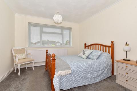 2 bedroom detached bungalow for sale, Wallace Way, Broadstairs, Kent