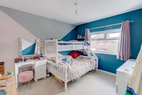 34 Grafton Crescent, Charford, Bromsgrove, B60 3HW