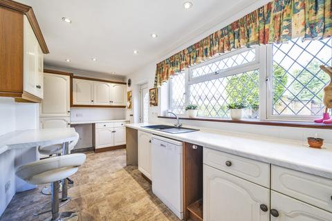 4 bedroom terraced house for sale, Mawney Road, Romford, RM7