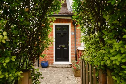 2 bedroom semi-detached house for sale, Aston Road, Claygate, KT10