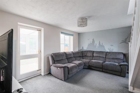 2 bedroom semi-detached house for sale, Portsmouth Close, Worcester, WR5 1RX