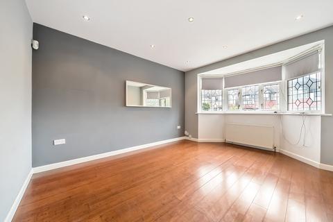 1 Rayford Avenue, London, SE12 0NF