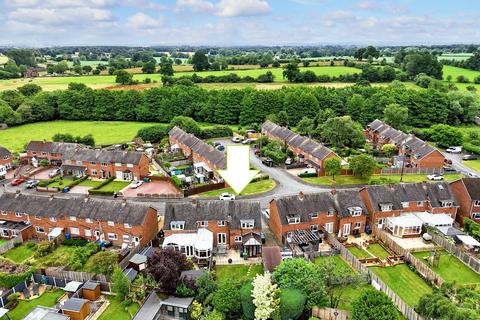 3 bedroom semi-detached house for sale, Oak Road, Brewood ST19