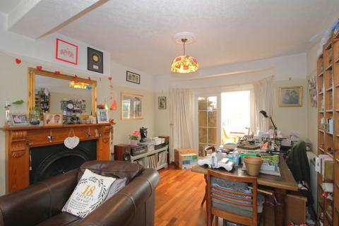 62 Cardinal Avenue, Morden, SM4 4SZ
