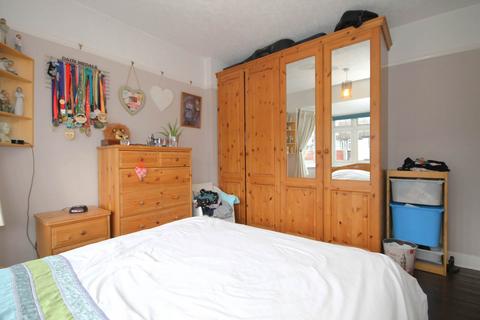 62 Cardinal Avenue, Morden, SM4 4SZ