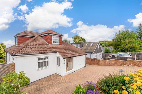 4 bedroom detached house for sale, Walmers Avenue, Higham, Rochester, Kent