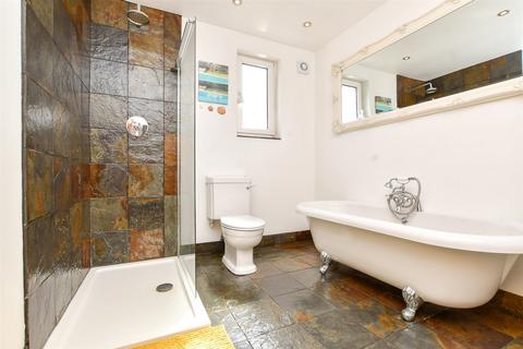 20 The Ridgeway, Croydon, CR0 4AE