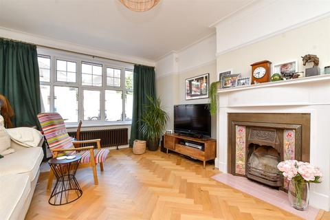 20 The Ridgeway, Croydon, CR0 4AE