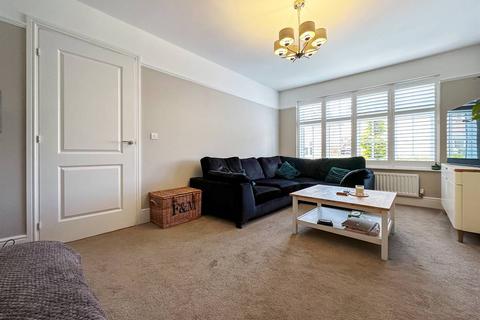 51 Cooper Drive, Herne Bay, CT6 5FF