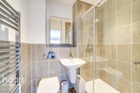20 Evans Way, Witham, CM8 2FX