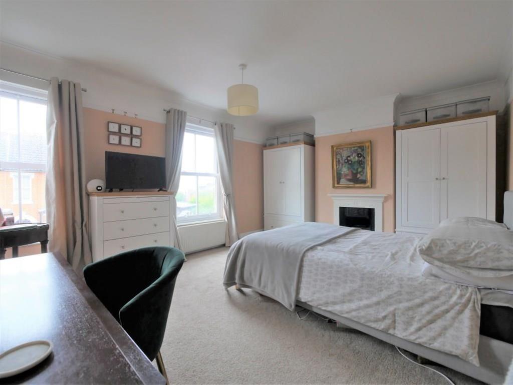 Bedroom1 1