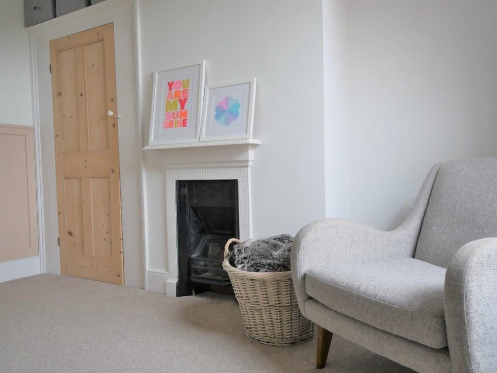 Bedroom2 3