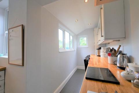 5 Ashmere Grove, Ipswich, IP4 2RE