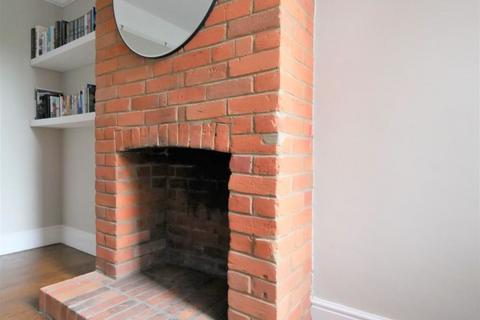 5 Ashmere Grove, Ipswich, IP4 2RE