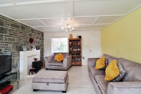 3 bedroom detached bungalow for sale, Beechwood Drive, Scotter