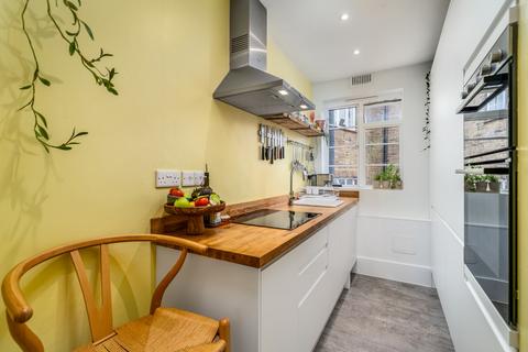 2 bedroom flat for sale, Streatham High Rd, Streatham SW16