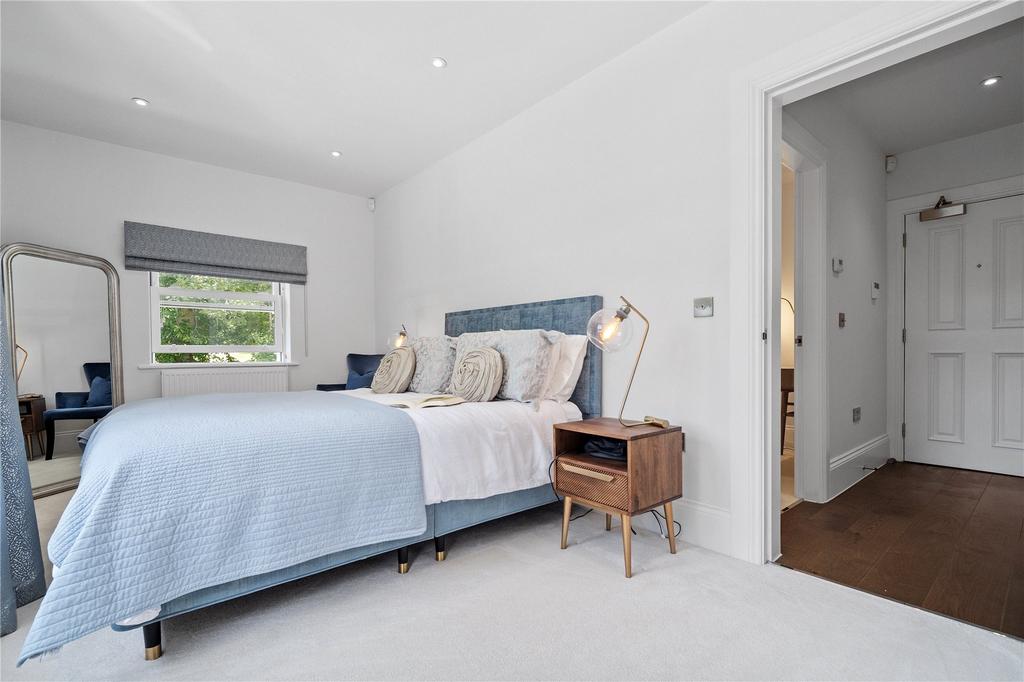 Double Bedroom