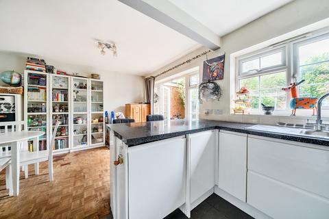 3 bedroom terraced house for sale, Kirby Road, Horsell, Woking, GU21