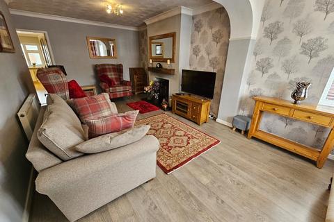 3 bedroom semi-detached house for sale, Elgin Drive, Melton Mowbray