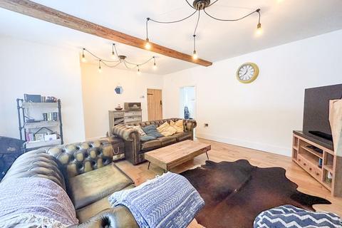 16 Thornhill Road, Sutton Coldfield, B74 3EH