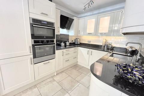 3 bedroom detached house for sale, Maxholm Road, Streetly, Sutton Coldfield, B74 3SU