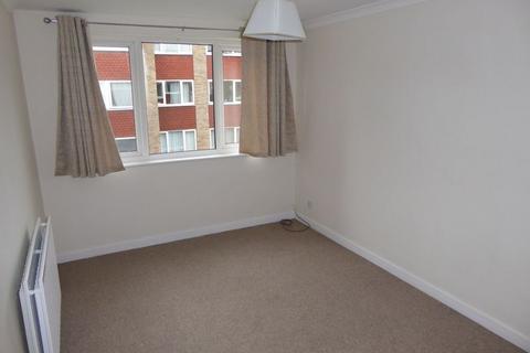 2 bedroom apartment to rent, South Croydon