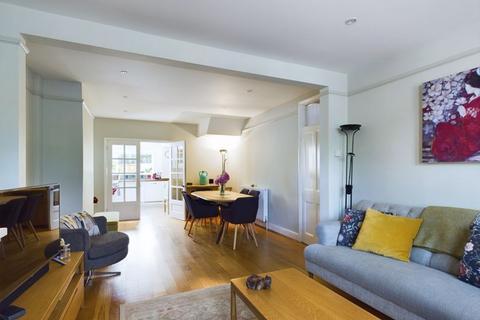 9 Beech Avenue, Bath, BA2 7BA