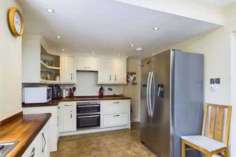 9 Beech Avenue, Bath, BA2 7BA