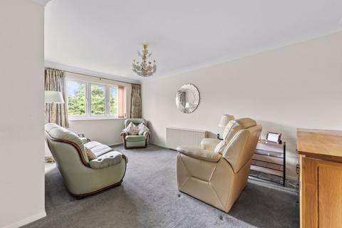 1 bedroom apartment for sale, Rouel Road, London