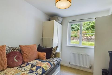 2 bedroom ground floor flat for sale, Trelowen Drive, Penryn