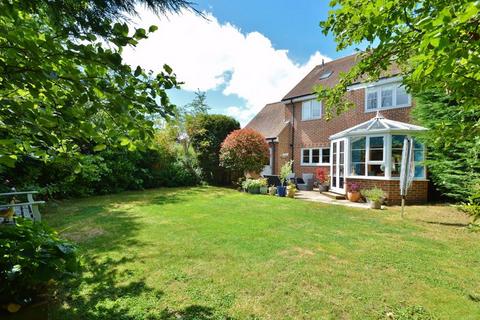 4 bedroom detached house for sale, Thame Road, Longwick