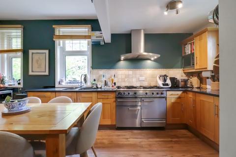 4 bedroom house for sale, London Road, Windlesham GU20