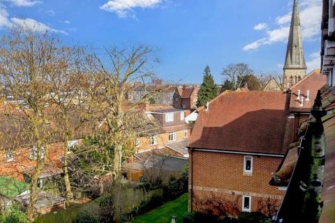 2 bedroom flat for sale, Waterloo Road, Tonbridge, Kent