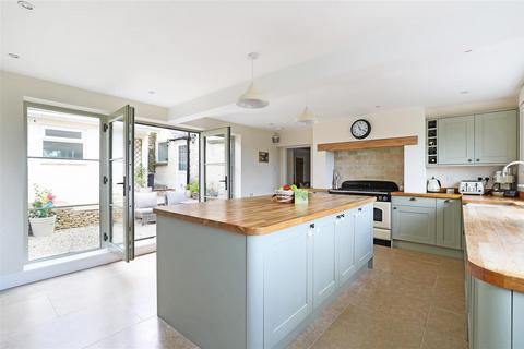 4 bedroom detached house for sale, The Lane, Randwick, Stroud